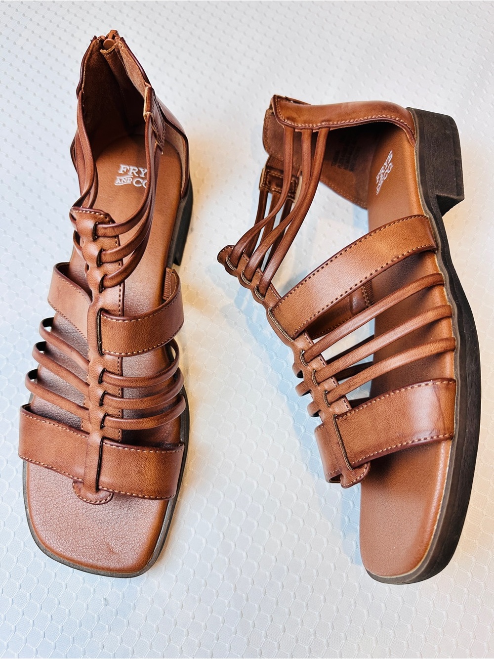FRYE AND CO. Brown Strappy Gladiator Sandals